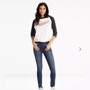 Levi's Women's Pull On Skinny Jeans